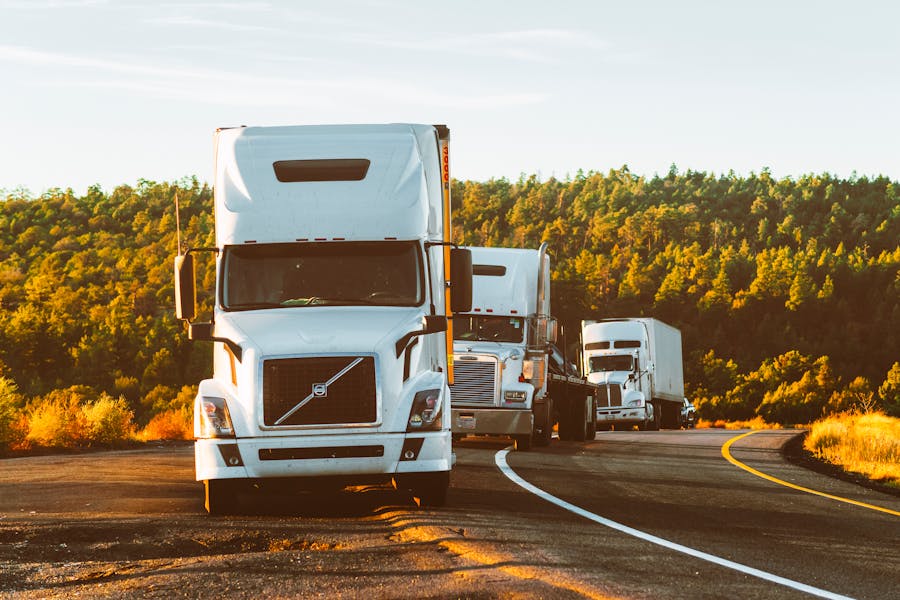 How to Claim Injury Compensation for Semi-Truck Accidents