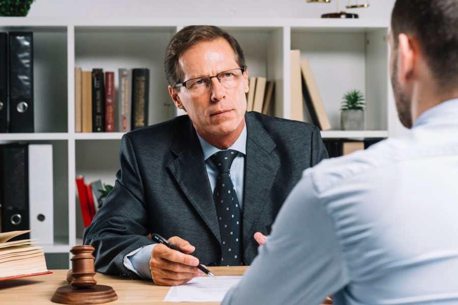 5 Situations That Frequently Require Help from a Lawyer