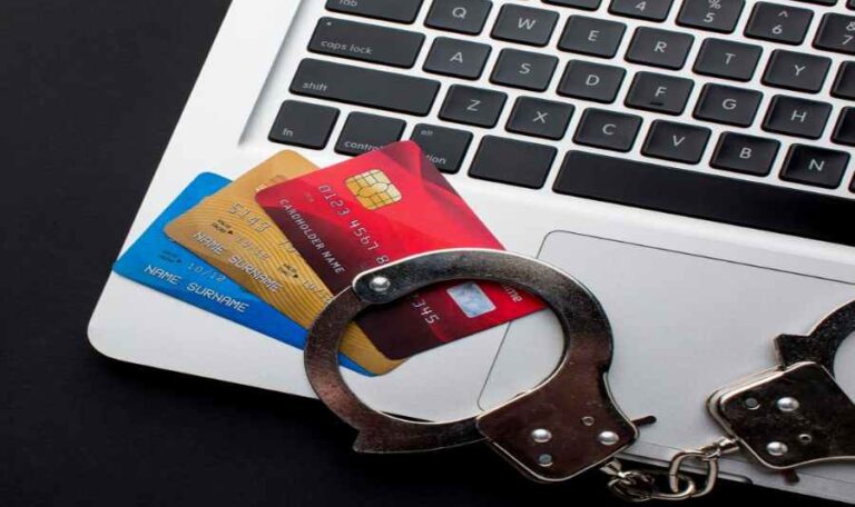 How to Protect Yourself from Credit Card Fraud and Understand Your Legal Rights