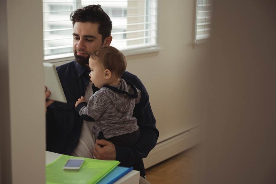 The Rights and Responsibilities of Employees on Parental Leave in Canada