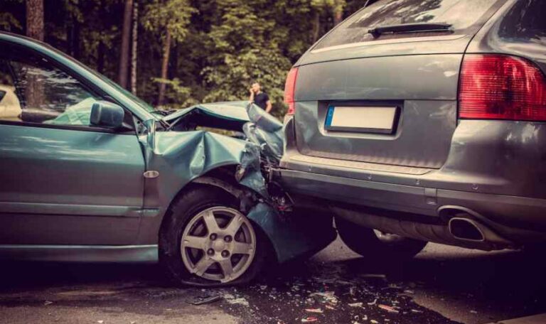 When to Call a Trusted Personal Injury Attorney After an Accident