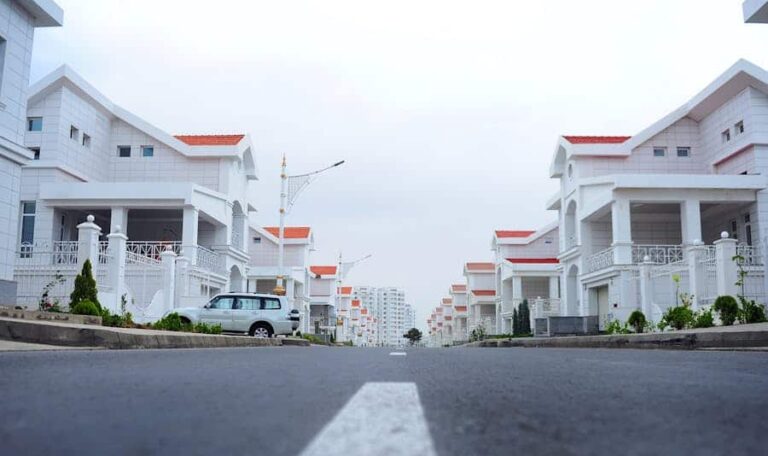 How Deeds Can Help Resolve Property Line Issues