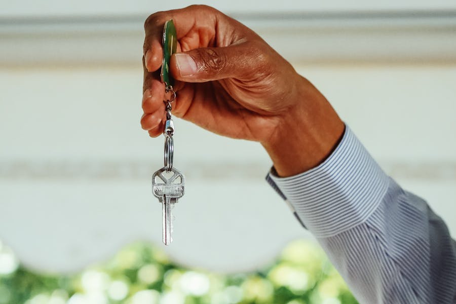 How Do You Sell a House in Probate Without Getting Stuck in Legal Delays