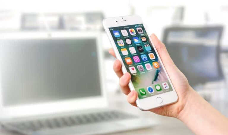 Top 5 Mobile App Features Every Law Firm Should Consider