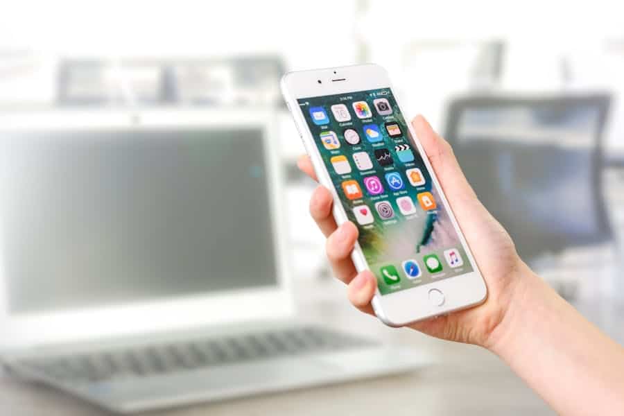Top 5 Mobile App Features Every Law Firm Should Consider