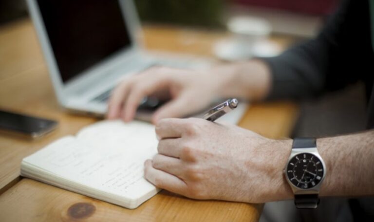 Understanding the Benefits of Remote Online Notarization Services
