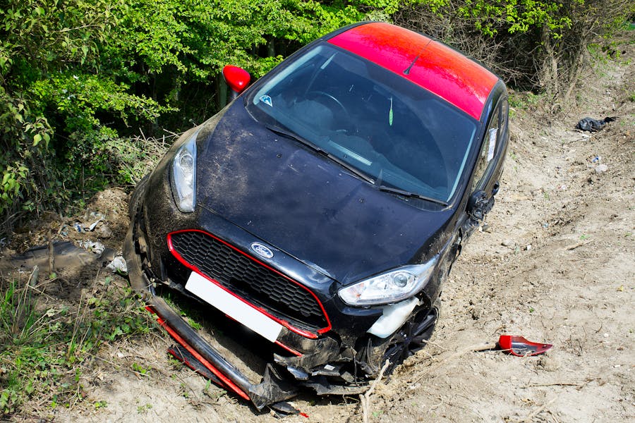 What You’re Entitled to After a Car Crash And How to Fight for It