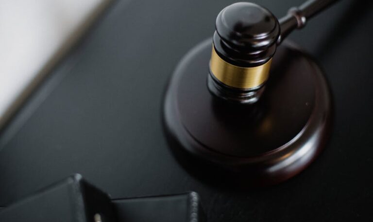Why You Shouldn't Handle Your Personal Injury Case Alone