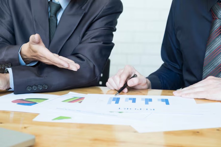 Corporate governance & regulatory compliance for start-ups and SMEs