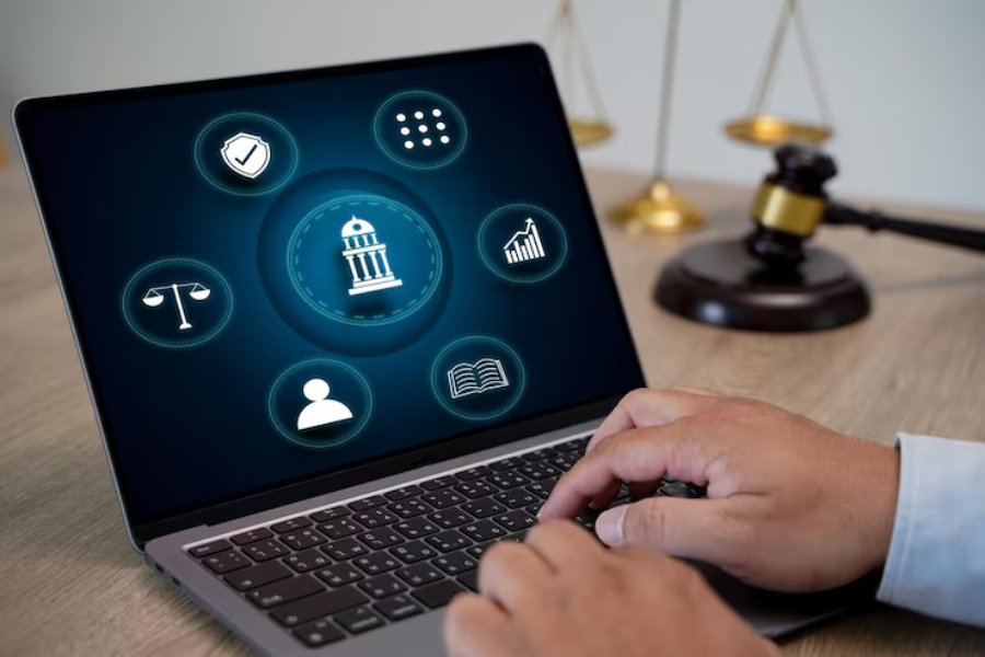 10 Legal Technology Companies Helping Lawyers Work Smarter In 2025
