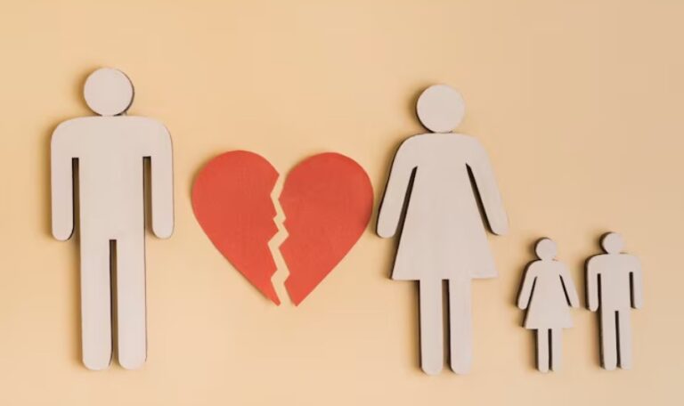 Co-Parenting Strategies for a Harmonious Post-Divorce Family