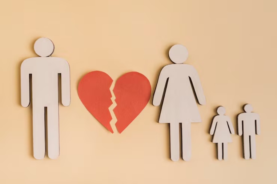 Co-Parenting Strategies for a Harmonious Post-Divorce Family