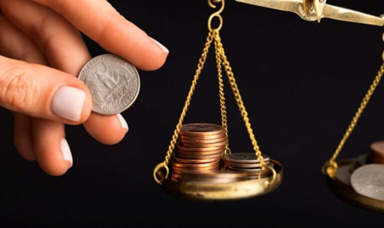How Much Does It Cost to Hire a Personal Injury Lawyer