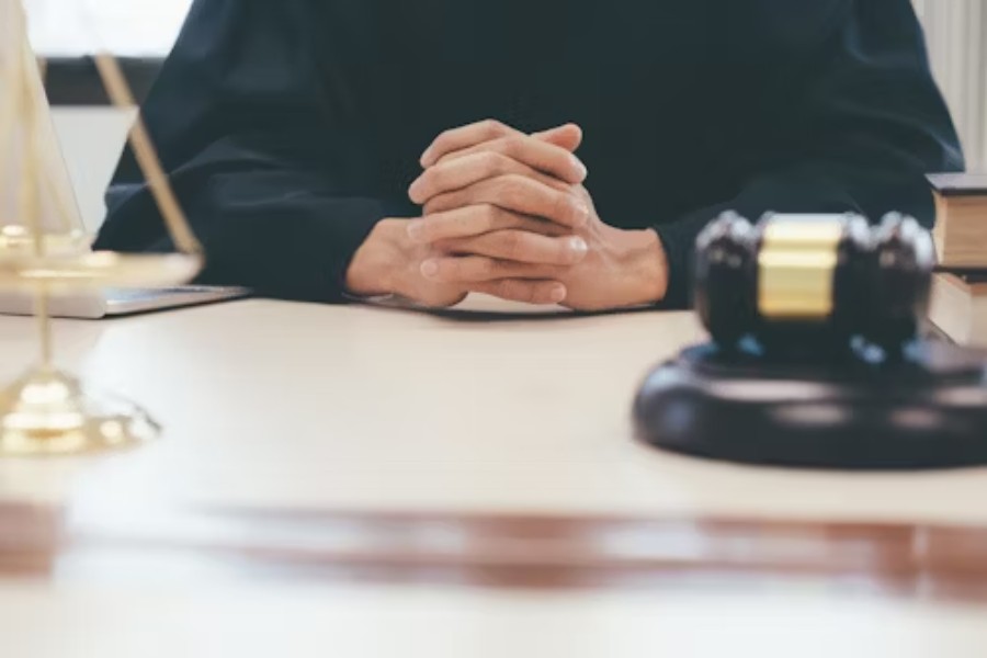 When to Contact a Lawyer in Riverside About Pregnancy Bias at Work?