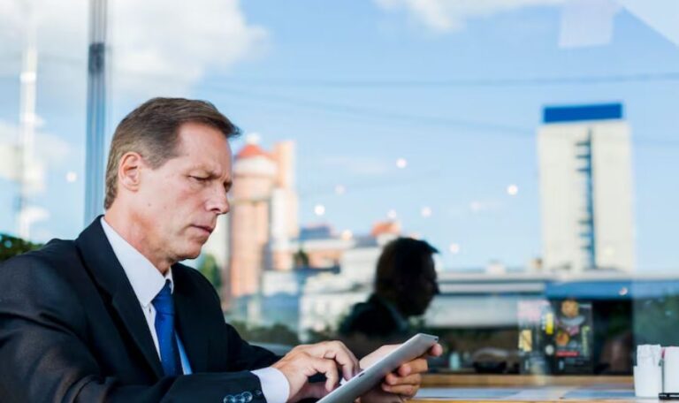 How Lawyers Navigate Complex Maritime Regulations for Client Success?