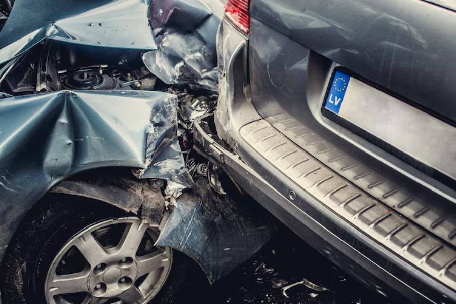 How Local Laws Impact Your Right to Sue After an Accident