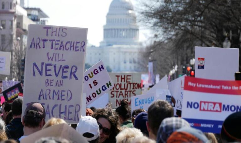 do illegal aliens have constitutional rights